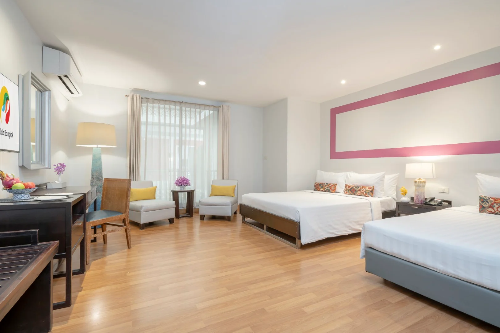 DELUXE TRIPLE ROOM