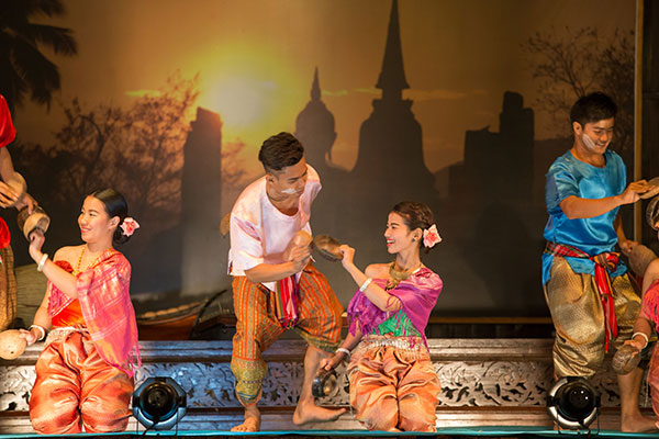 Thai Classical Themed Dance Show